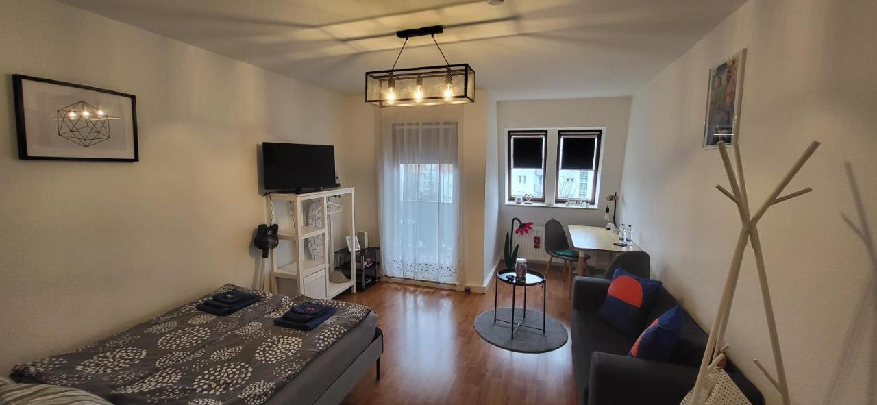 ☆ Gemuetliches Apartment In Der Naehe Von Stuttgart 魏布林根 外观 照片